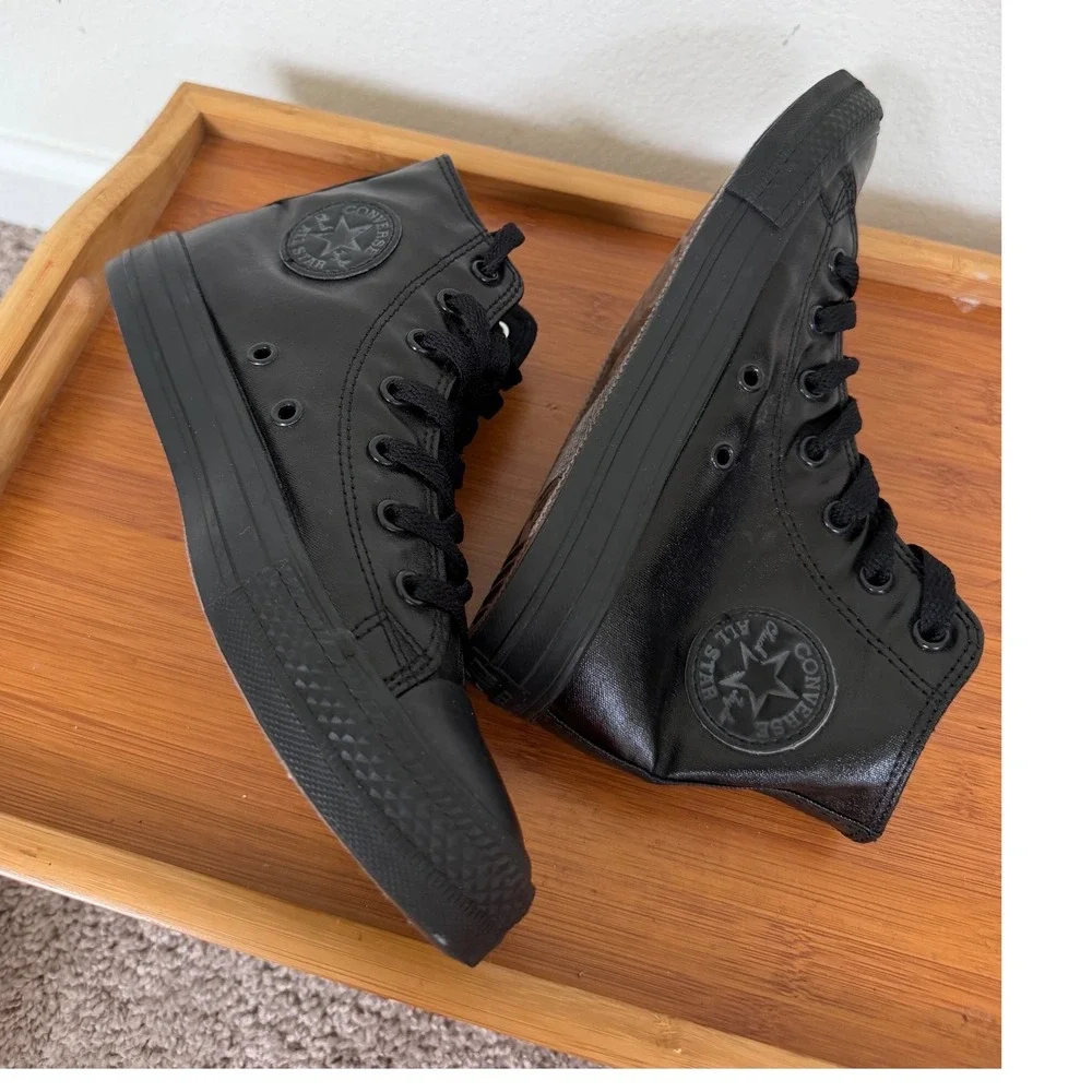 Converse Chuck Taylor All Star High Top Triple Black Coated Textile Youth Sz 3